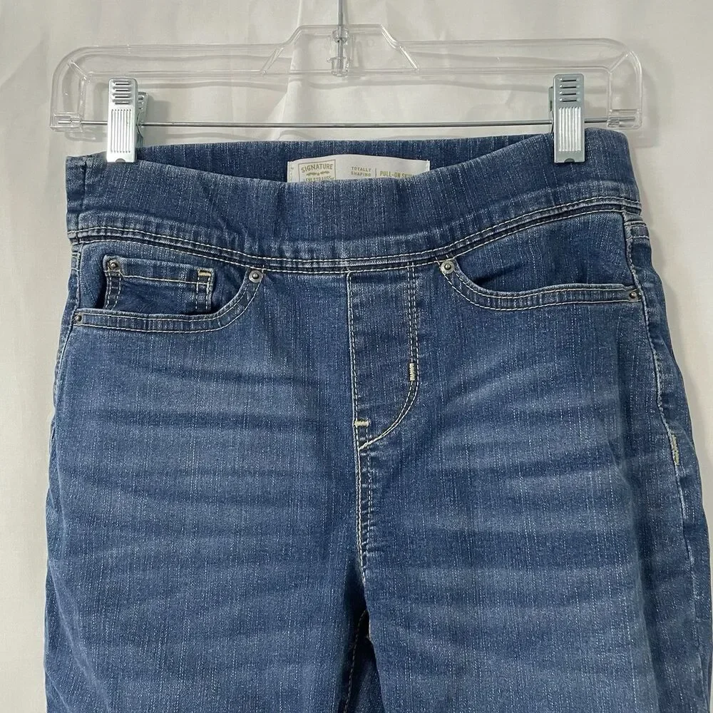 Levi Strauss Signature Pull On Skinny Jeans Women's Size 4 Blue Stretch 27‎ x 30